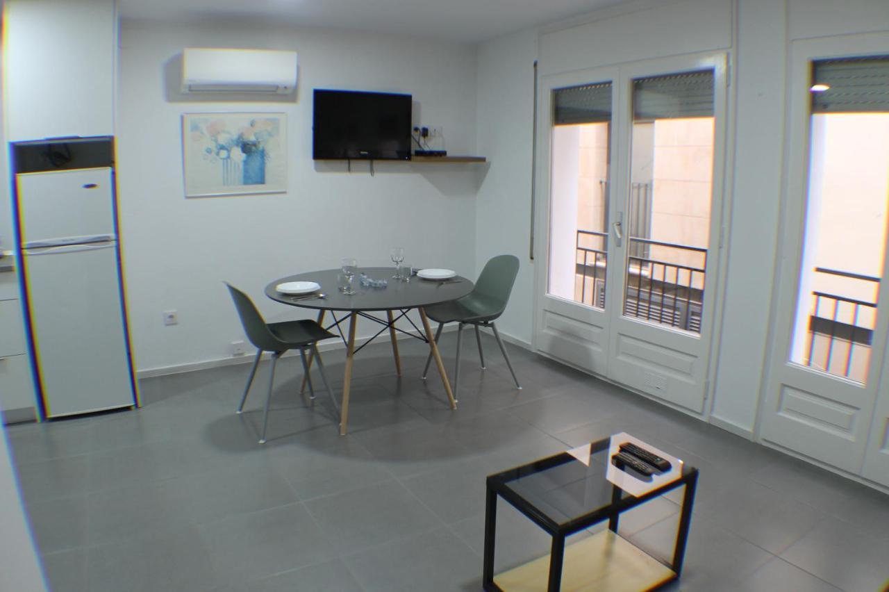 Agi Arago Studio Roses Dış mekan fotoğraf