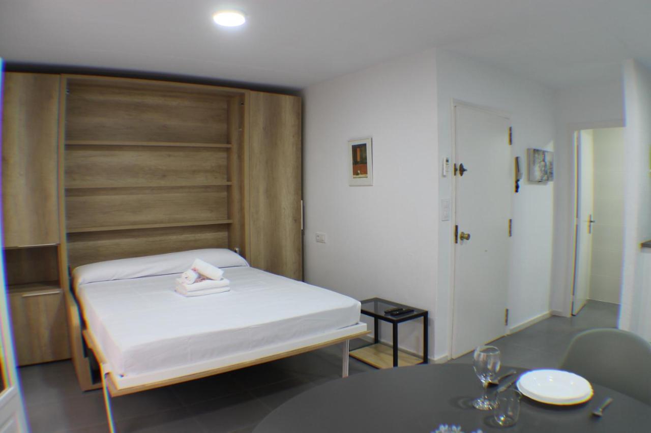 Agi Arago Studio Roses Dış mekan fotoğraf